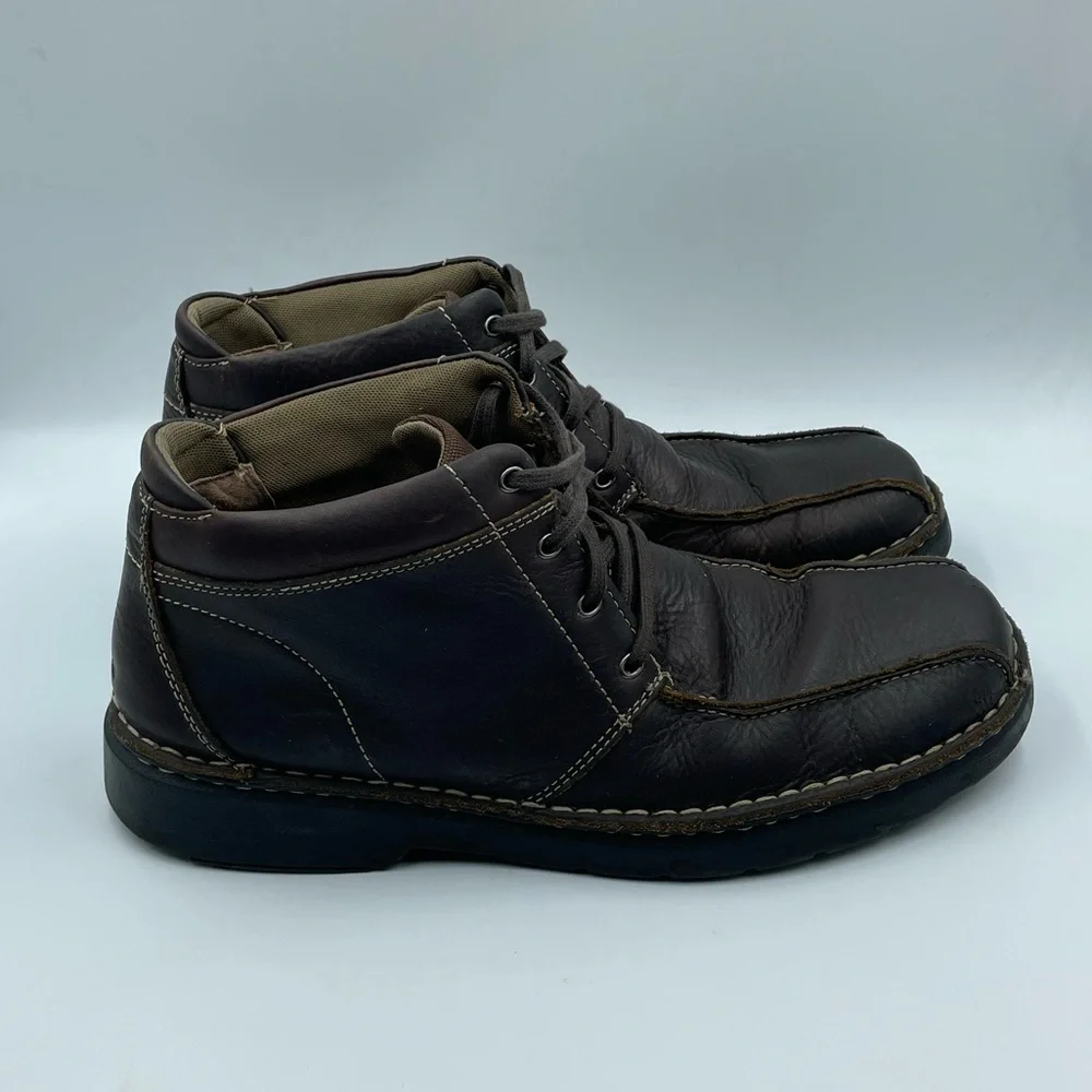 Clarks Leather Chukka Boots Men’s‎ Sz 12